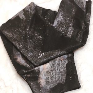 Alo Yoga Leggings Women’s XS Like New